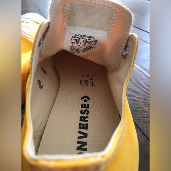 Chuck Taylor Converse All Star bright yellow sneakers NEW mens 8 / women’s 10 - Picture 5 of 7